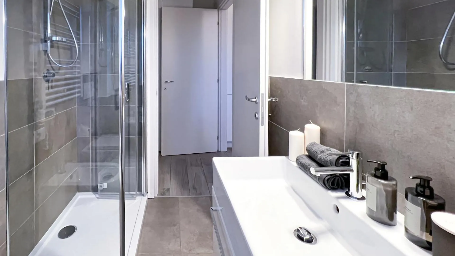 Apartment Nystrom Apt Self Checkin Metro M1 Milan